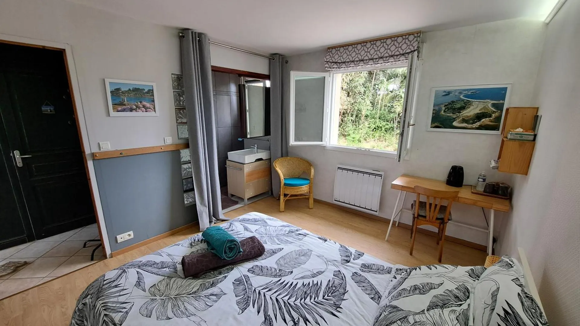 Panzió Chambre D'Hotes Valerie Penvénan